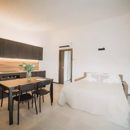 Apartment Ronda 24 Pax E Parcheggio Incluso